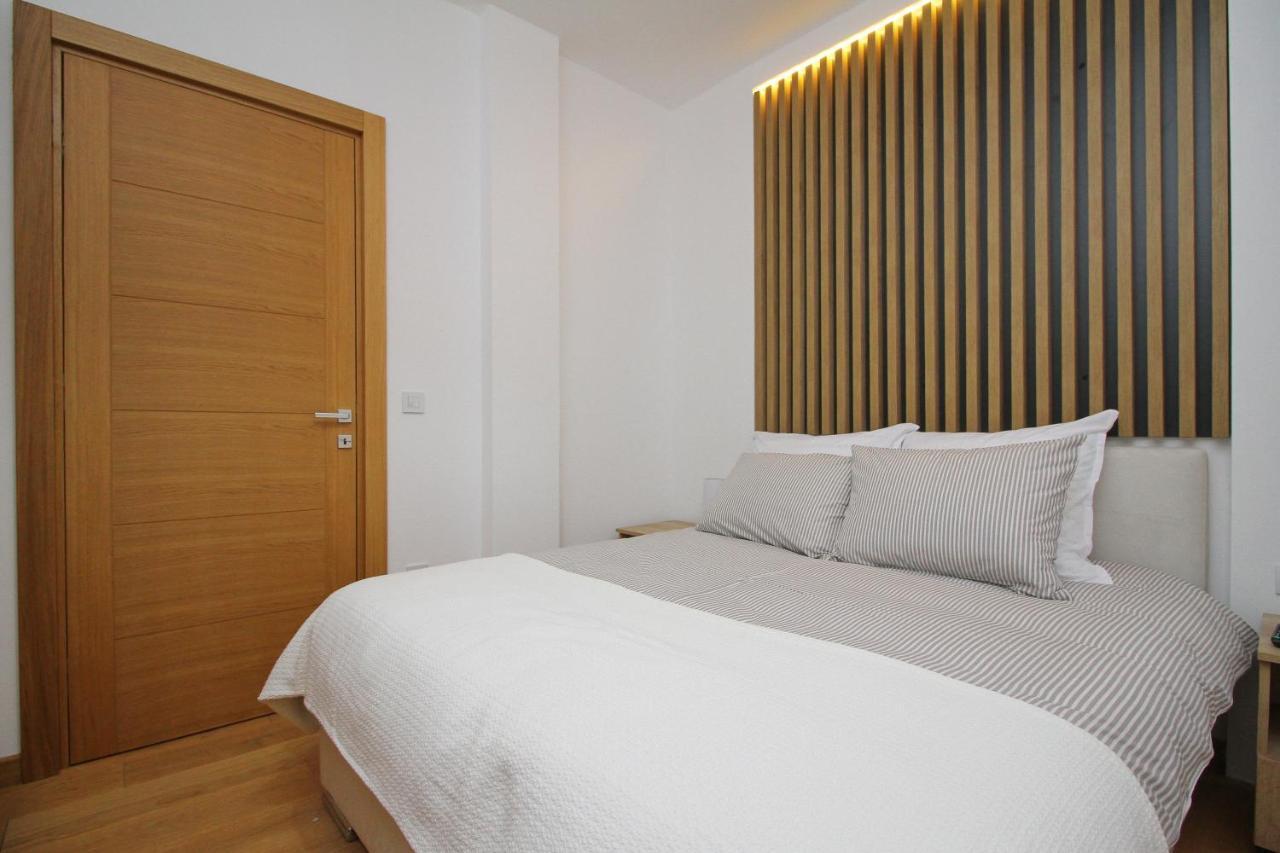 Apartman La Corona ズラティボール エクステリア 写真